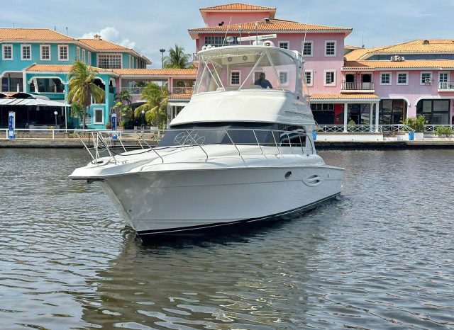 
								SILVERTON YACHTS CONVERTIBLE 42 full									