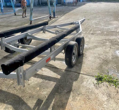 
								TRAILER GALVANIZADO 24 full									