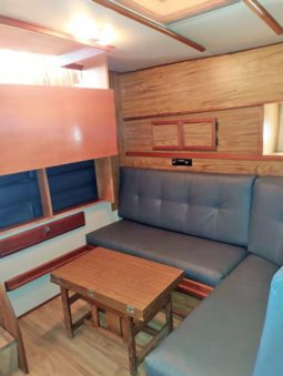 
										VIKING CABIN 43 full									