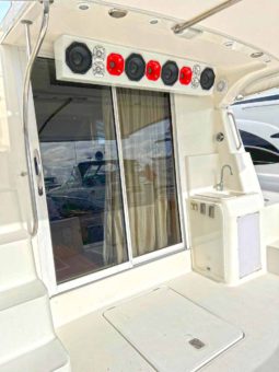 
										SILVERTON CONVERTIBLE 42 full									