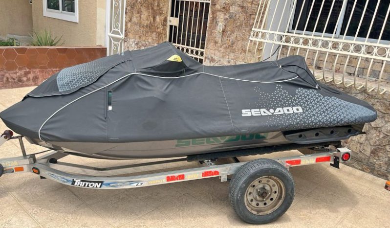 
								MOTO SEADOO RXP X APEX full									