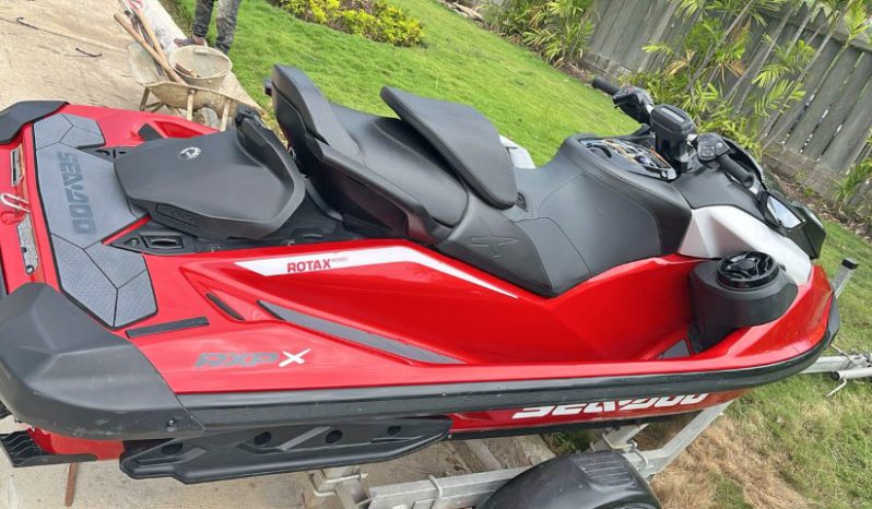 
								MOTO SEADOO RXP X full									