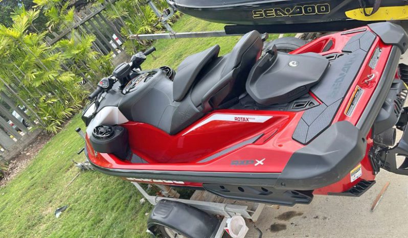 
								MOTO SEADOO RXP X full									