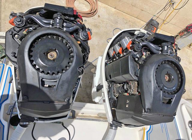 
								PAREJA MOTORES EVINRUDE E-TEC 300 HP full									