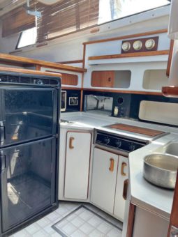 
										SEA RAY AC 38 full									