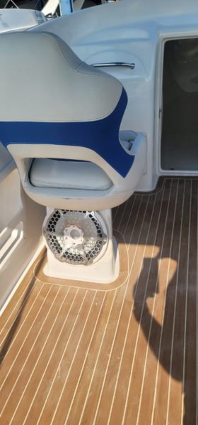 COMMANDER ATOMIC BOAT 24