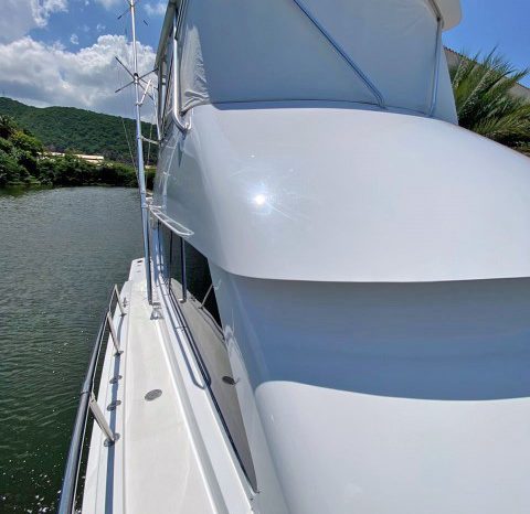 
								HATTERAS CONVERTIBLE 50 full									