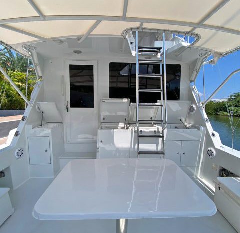 
								HATTERAS CONVERTIBLE 50 full									