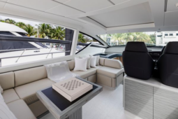 
										PERSHING 62 full									