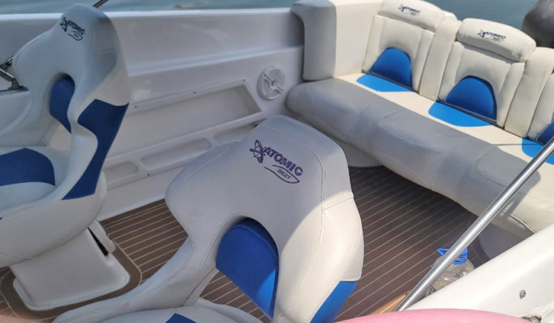 
								COMMANDER ATOMIC BOAT 24 full									
