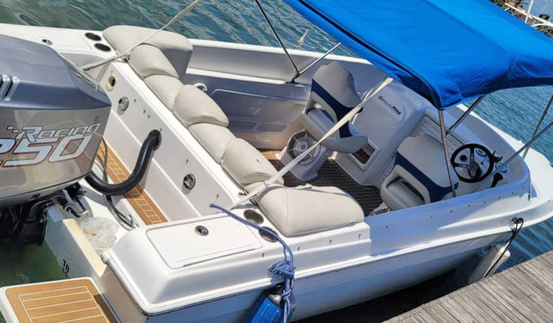 
								COMMANDER ATOMIC BOAT 24 full									