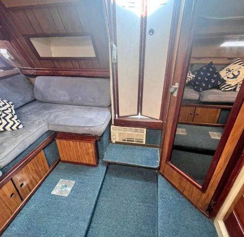 
								SEA RAY SPORT BRIDGE 30 full									