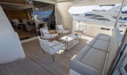 
										CUSTOM LINE NAVETTA 28 92 full									