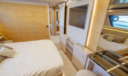 
										CUSTOM LINE NAVETTA 28 92 full									