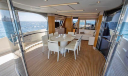 
										CUSTOM LINE NAVETTA 28 92 full									