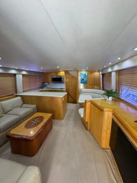 HATTERAS CONVERTIBLE 60