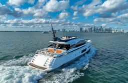 
										AZIMUT S10 94 full									