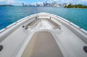 BOSTON WHALER OUTRAGE 350 35