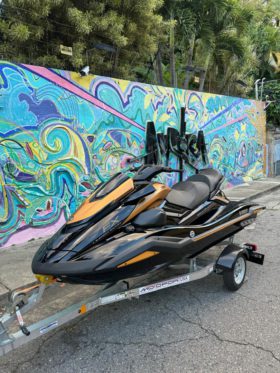 MOTO YAMAHA WAVE RUNNER FX LIMITED EDITION