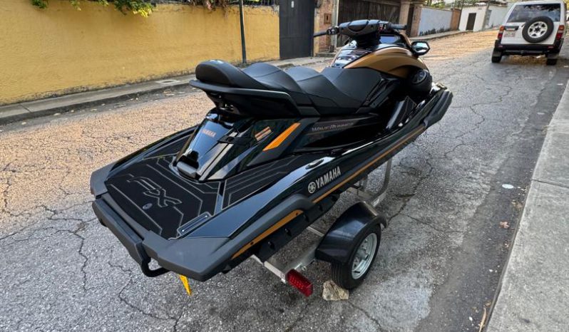 
								MOTO YAMAHA WAVE RUNNER FX LIMITED EDITION full									