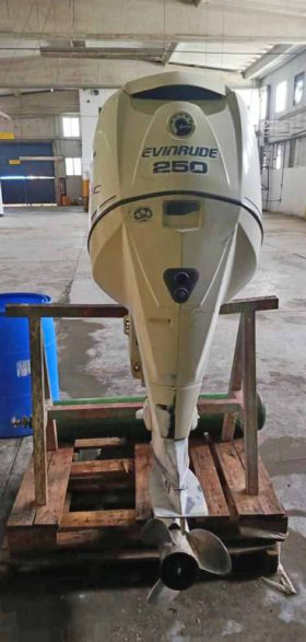 PAREJA MOTORES EVINRUDE ETEC 250HP