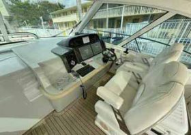 SEA RAY SUNDANCER 50