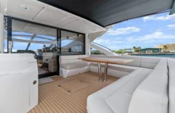 
										SUNSEEKER PREDATOR 68 full									