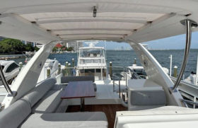 AZIMUT FLYBRIDGE 53