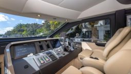 
										AZIMUT FLYBRIDGE 72 full									