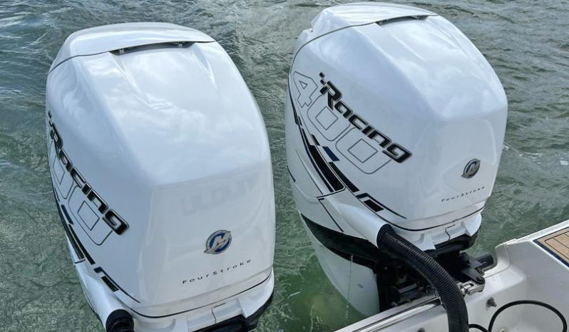 
								BOSTON WHALER 32 full									