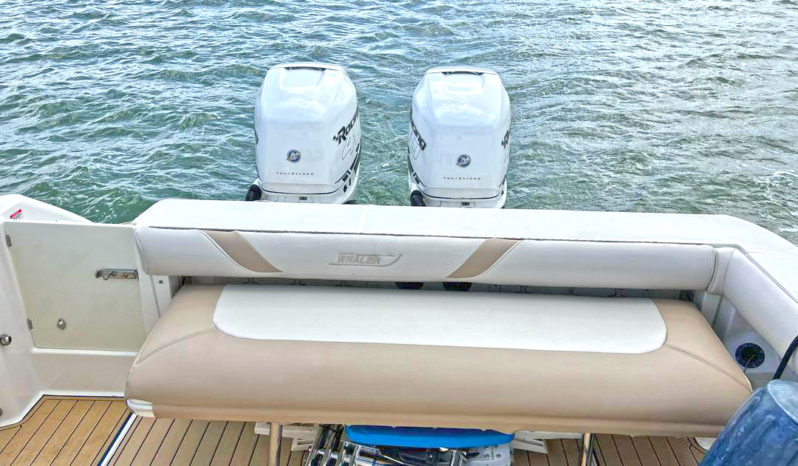 
								BOSTON WHALER 32 full									