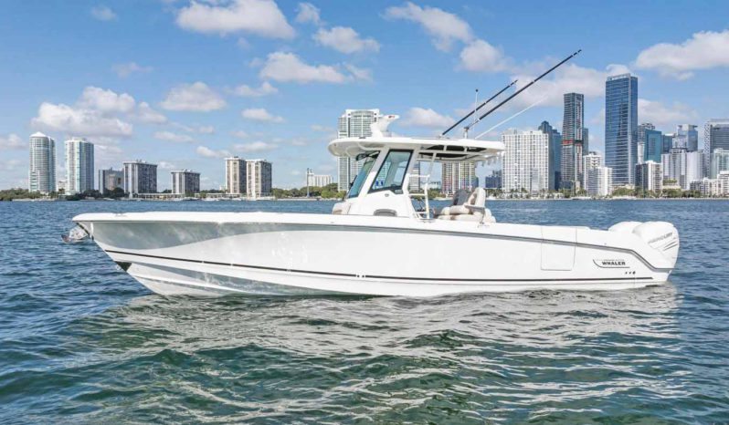 
								BOSTON WHALER OUTRAGE 330 33 full									