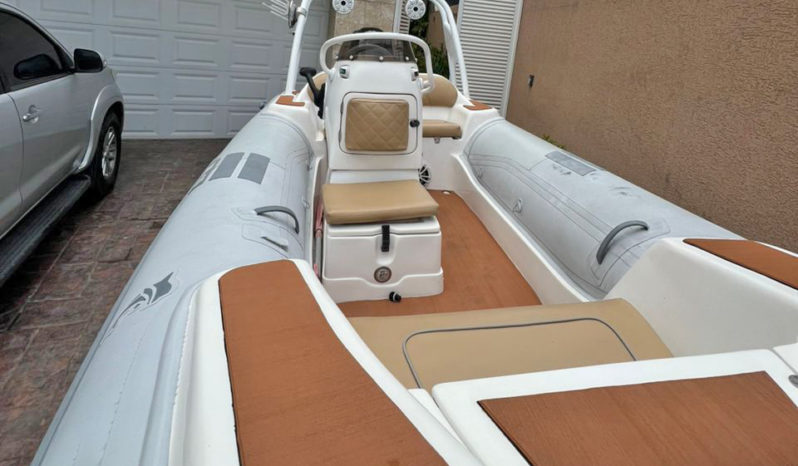 
								DINGHY CARIBE DL 15 full									