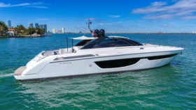 RIVA BAHAMAS 76