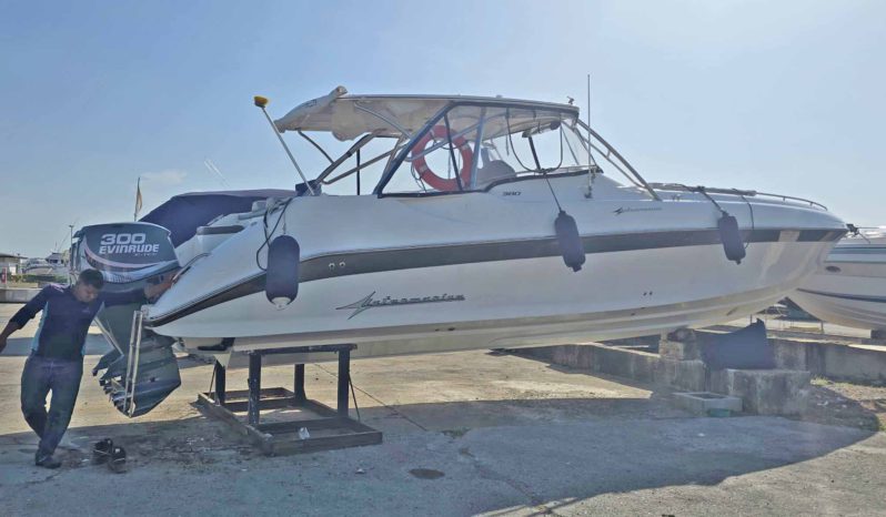 
								INTERMARINE 380 38 full									