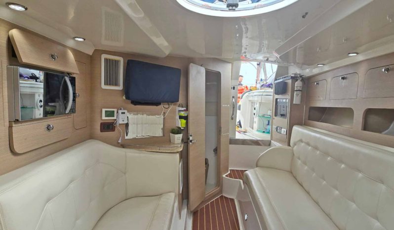 
								INTERMARINE 380 38 full									