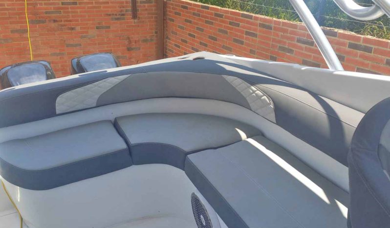 
								INTERMARINE 380 38 full									