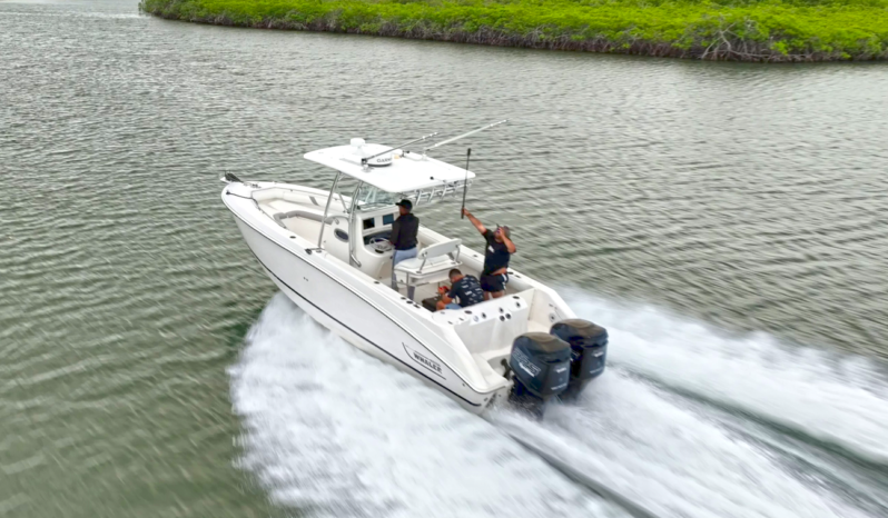 
								BOSTON WHALER OUTRAGE 28 full									