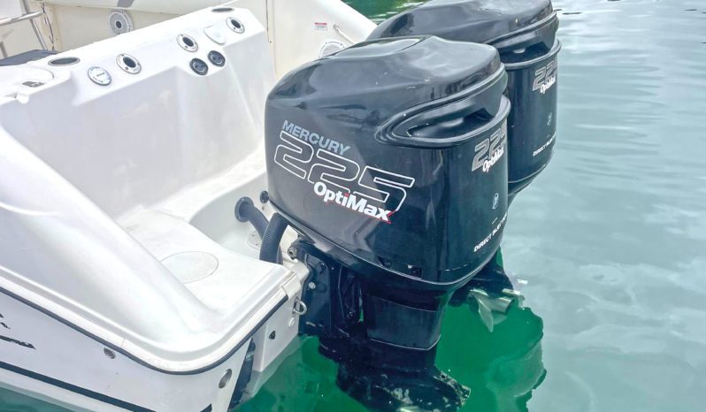 
								BOSTON WHALER OUTRAGE 28 full									