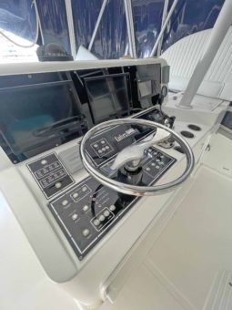 
										LUHRS 41 full									