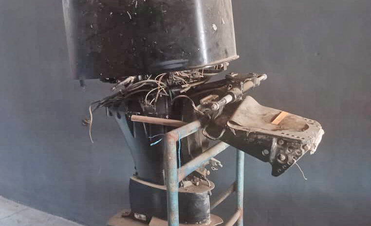 
								RUBHER MARINE 32 full									