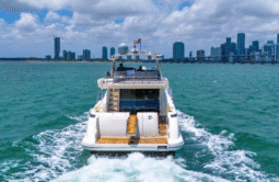 
										AZIMUT E 65 full									