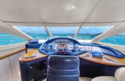 
										AZIMUT E 65 full									
