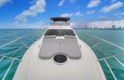 AZIMUT E 65