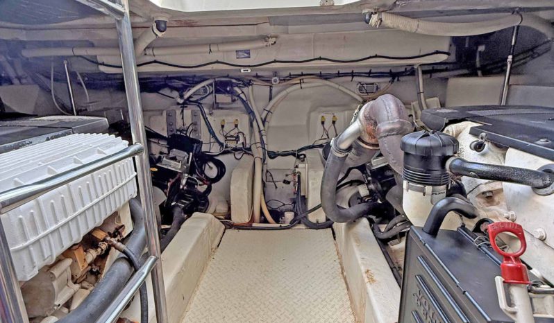 
								CRUISERS YACHTS 447 44 full									