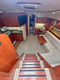 
										CRUISERS YACHTS 460 46.9 full									