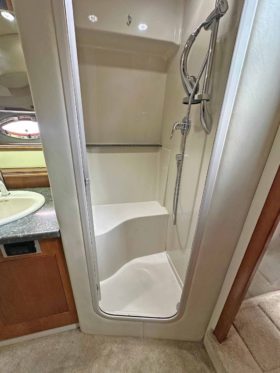 CRUISERS YACHTS 460 46.9