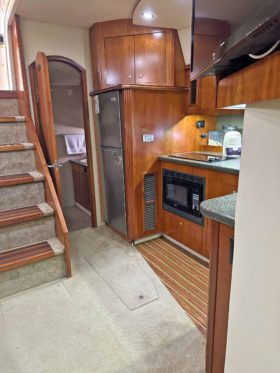 CRUISERS YACHTS 460 46.9