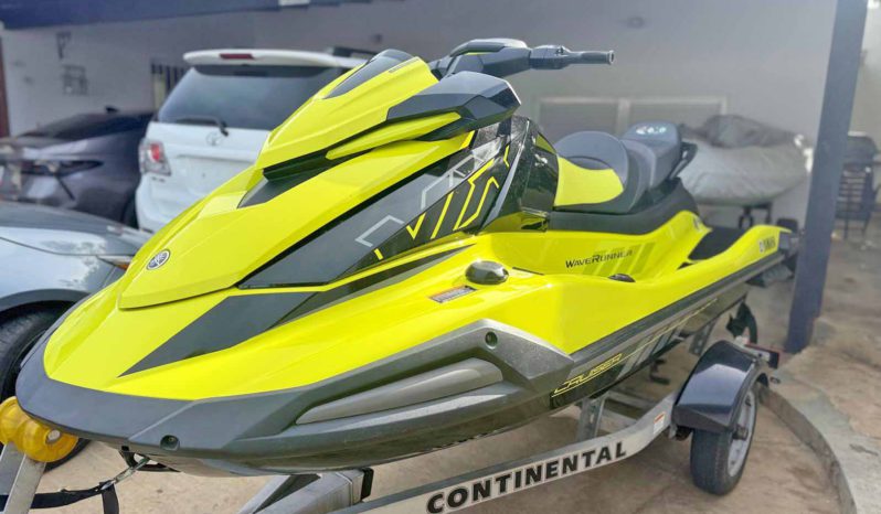 
								MOTO YAMAHA VX full									