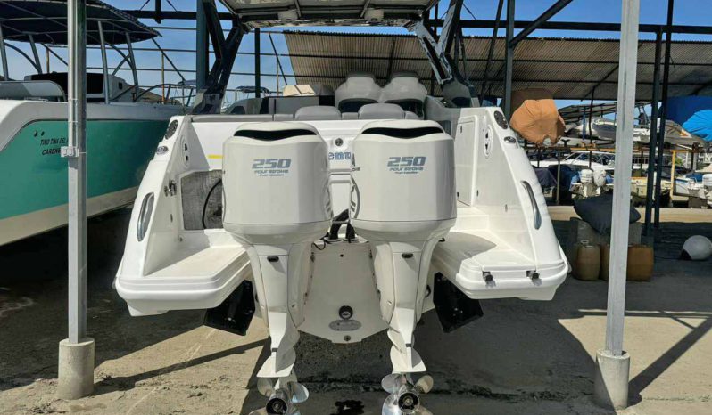 
								PAREJA YAMAHA FOUR STROKE 250HP full									
